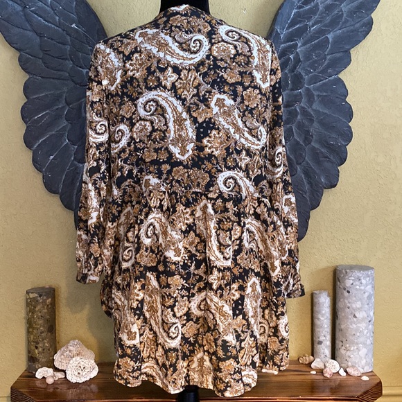 Ecote Oversized Blouse - Picture 8 of 10